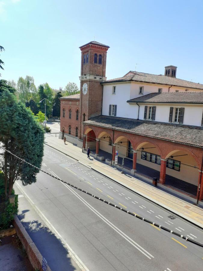Affittacamere Di Andrea Bertolino San Lazzaro Di Savena Exterior foto